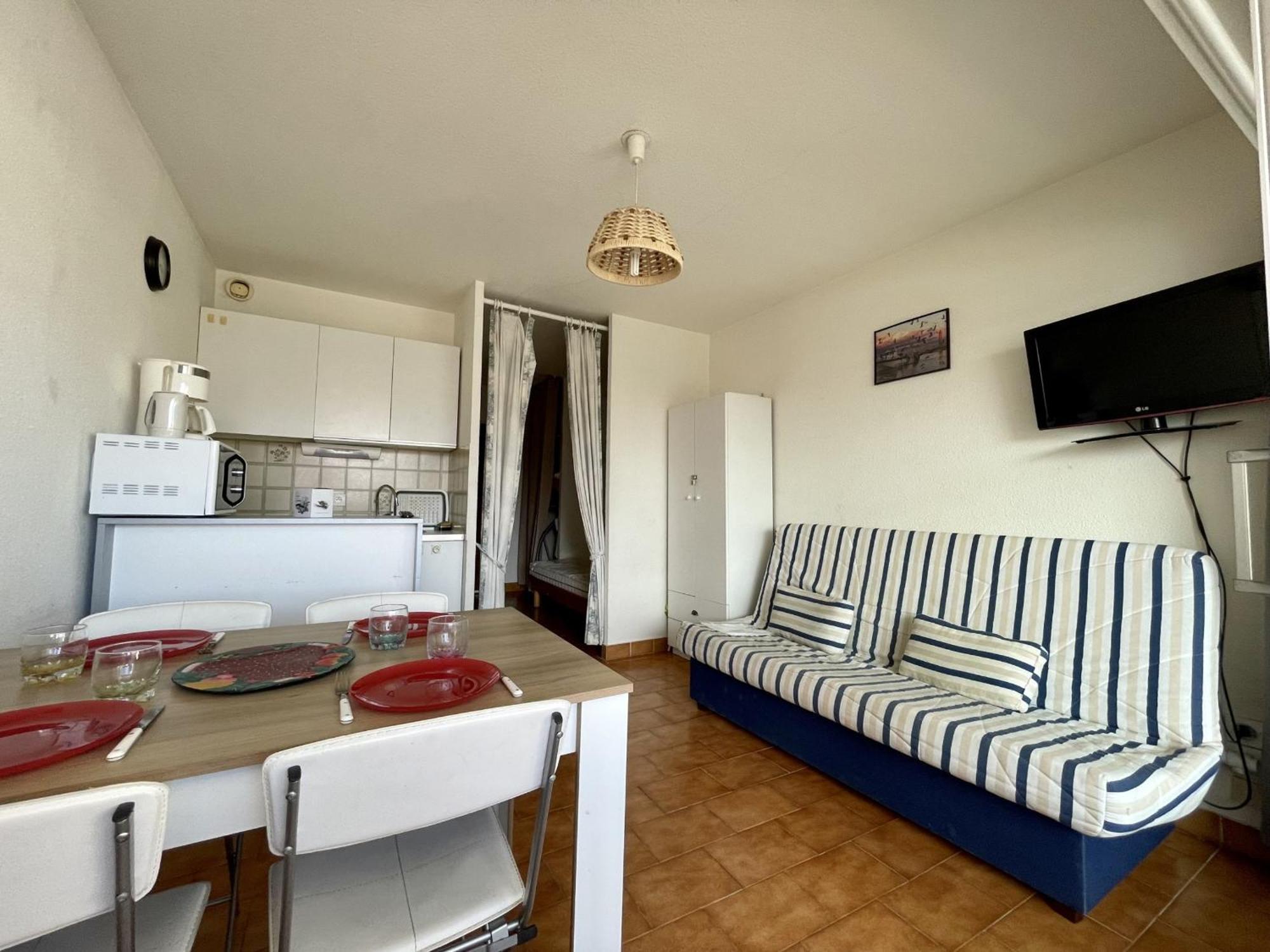 Studio Sète, 1 Pièce, 4 Personnes - Fr-1-338-162 *